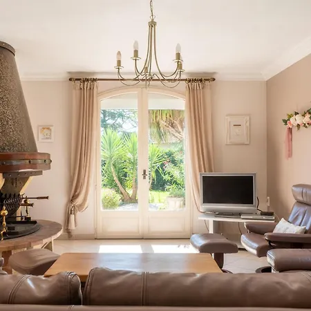 בית נופש Maison Spacieuse Et Paisible A La Campagne Antin