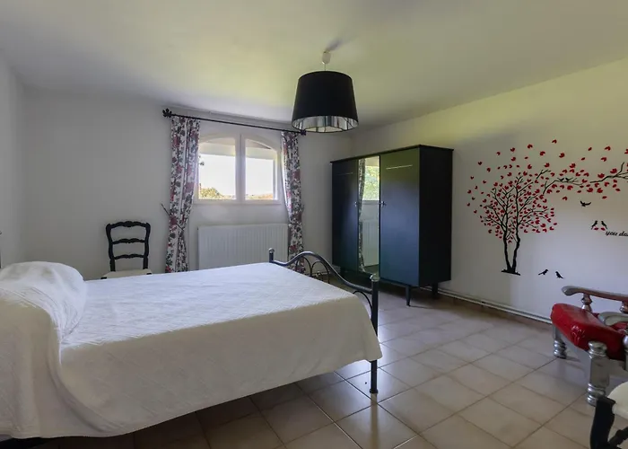 Maison Spacieuse Et Paisible A La Campagne 펜션 *