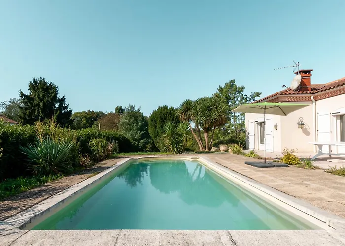 Maison Spacieuse Et Paisible A La Campagne *